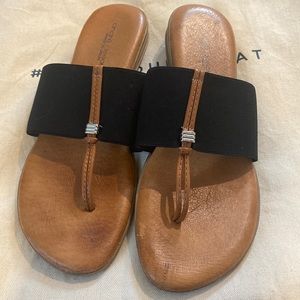 Andre Assous Sandals